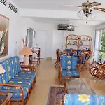 Gran Villa Costa Azul