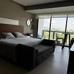 Acapulco Diamante La Isla