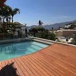 Casa Con Vista A La Bahia