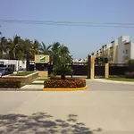 Hermosa Casa En Punta Diamante