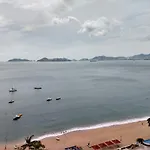 La Palapa Costa Azul