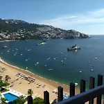 La Palapa Costa Azul
