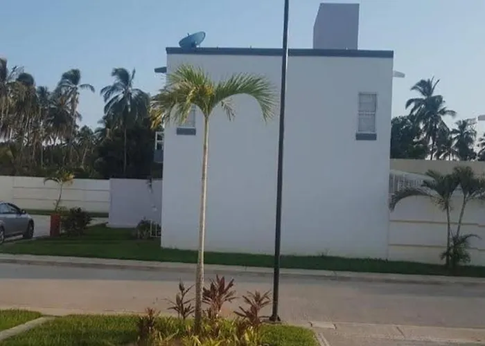 Descanso, Tranquilidad Y Aventura En Acapulco