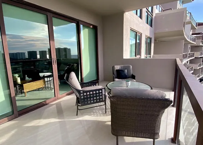 La Isla Residences Acapulco Diamante Familiar