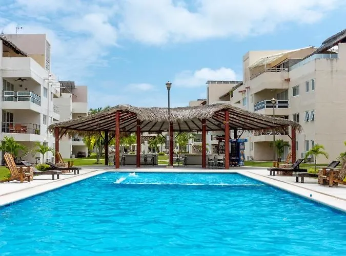 Acapulco Great Location Pool Gym And Smart Tv