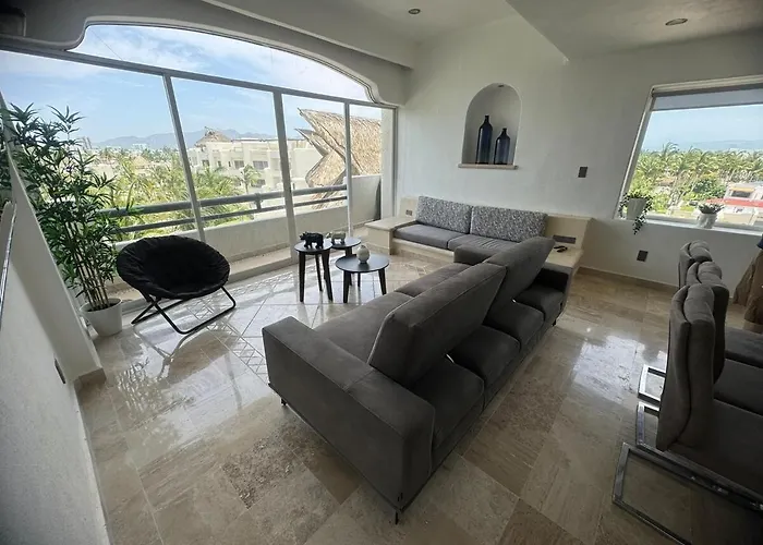 Exclusive Luxury Penthouse!