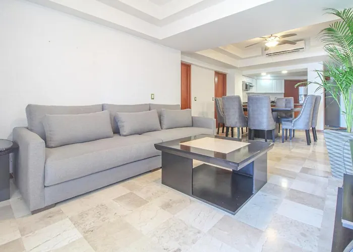 Apartment In Acapulco Diamante With Beach Access