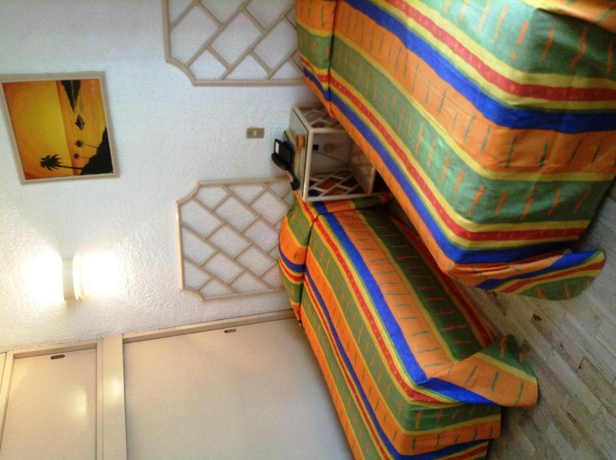 Hotel Sands &