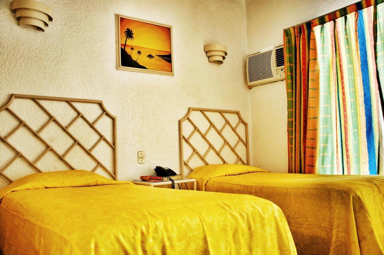 Hotel Sands & 3*