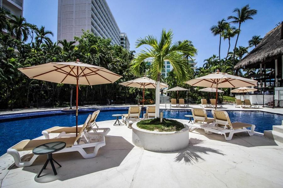 Emporio Hotel 5*