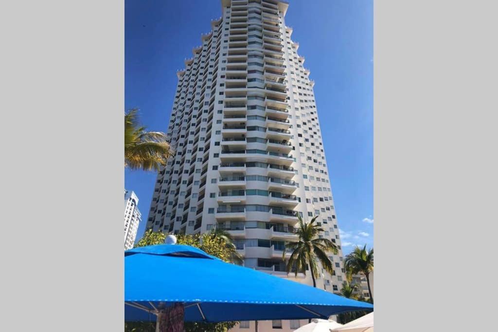 Apartamento Condominio Frente Al Mar *