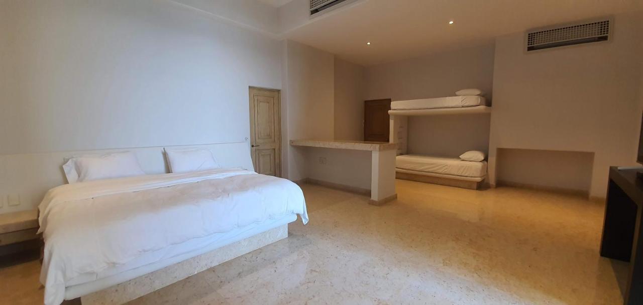 Apartamento Luxury Beachfront Penthouse