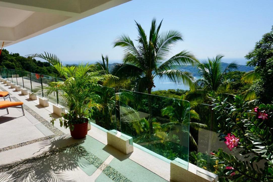 Mexican By The Sea * Acapulco