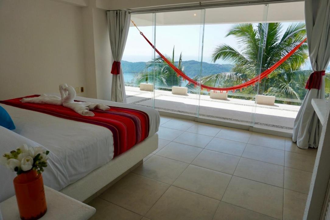 Mexican By The Sea * Acapulco