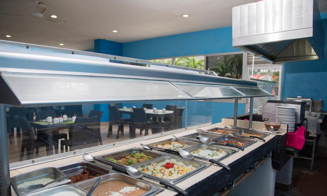 Amarea Kitchenette Breakfast Acapulco