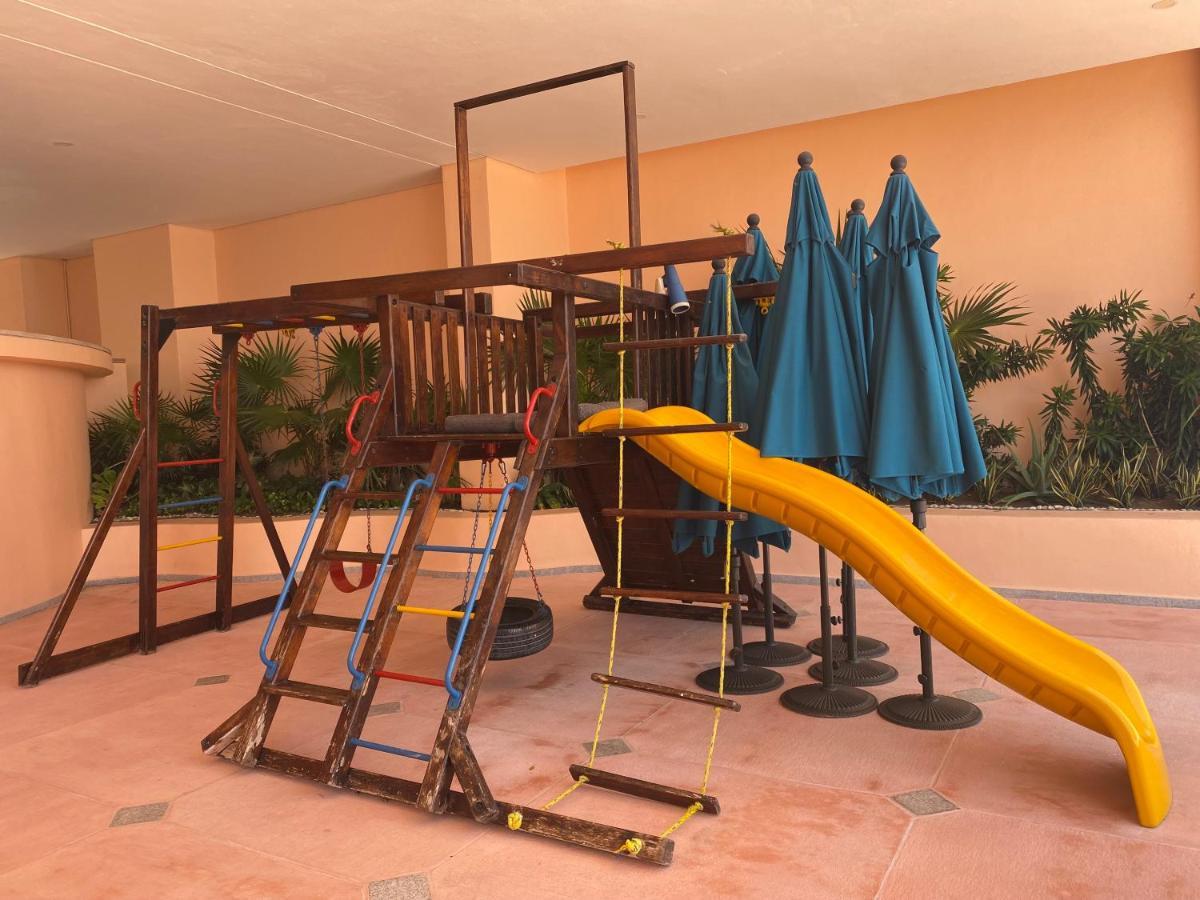Apartamento Comfortable Beachfront In *