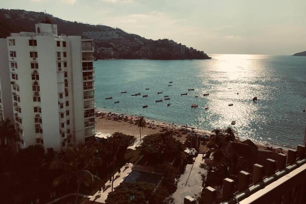 María Bonita - Alberca Abierta - A Pie De Playa *