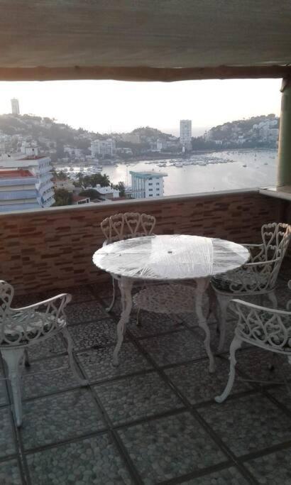 Casa Con Vista Espectacular Al Mar Con Alberca * Acapulco
