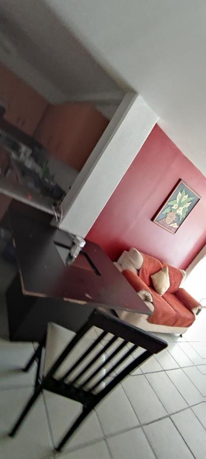 Iow4 Hn Master Habitación en casa particular *