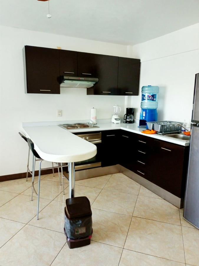 Lindo Depa 2 Cuartos 2 Banos Alberca y Playa para 5 Personas - Caleta Beach, Acapulco Habitación en casa particular