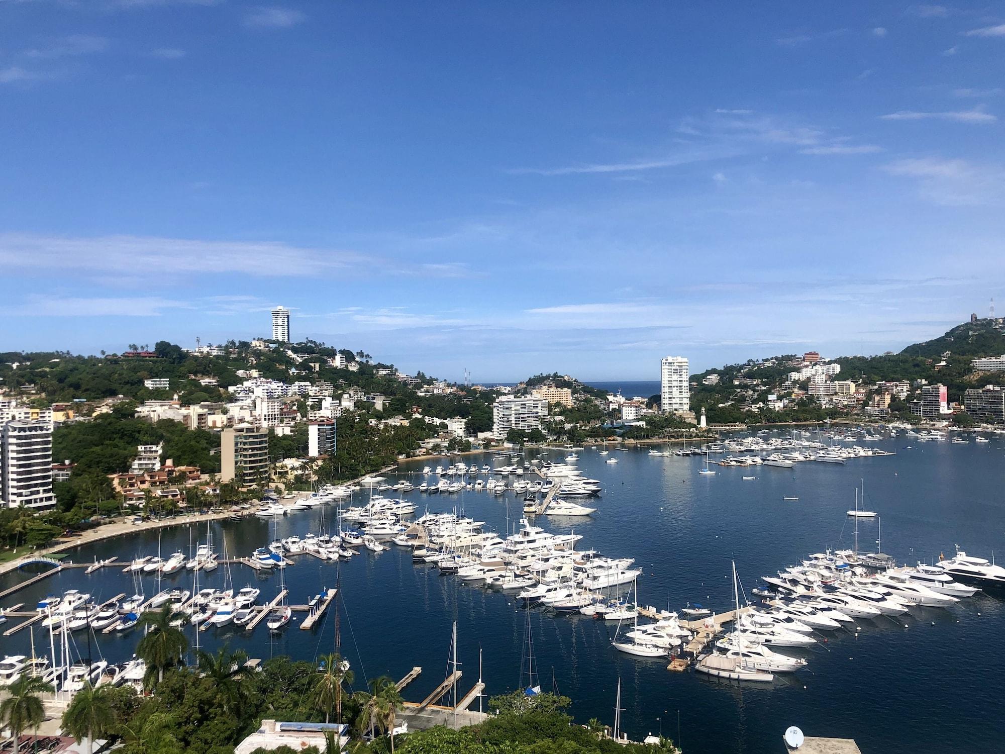 Alba 3* Acapulco