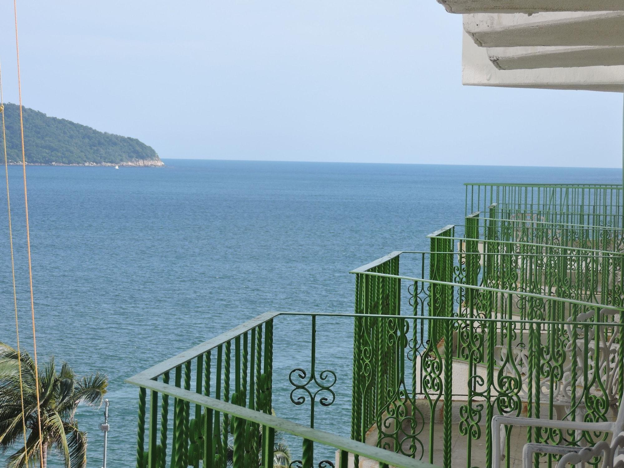 Hotel Tortuga 4*
