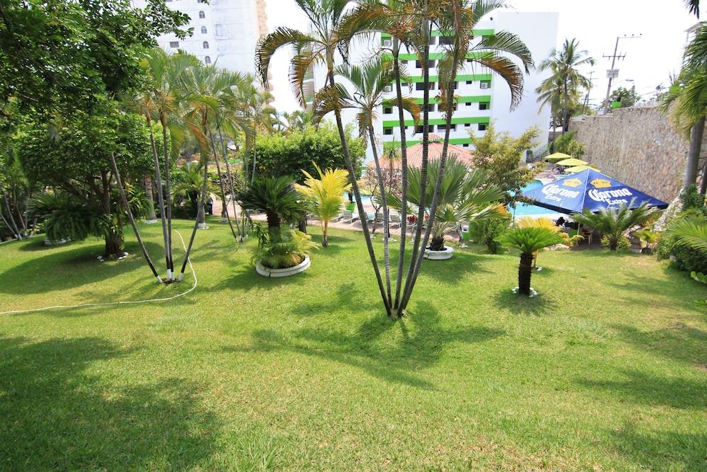 Tortuga 4* Acapulco