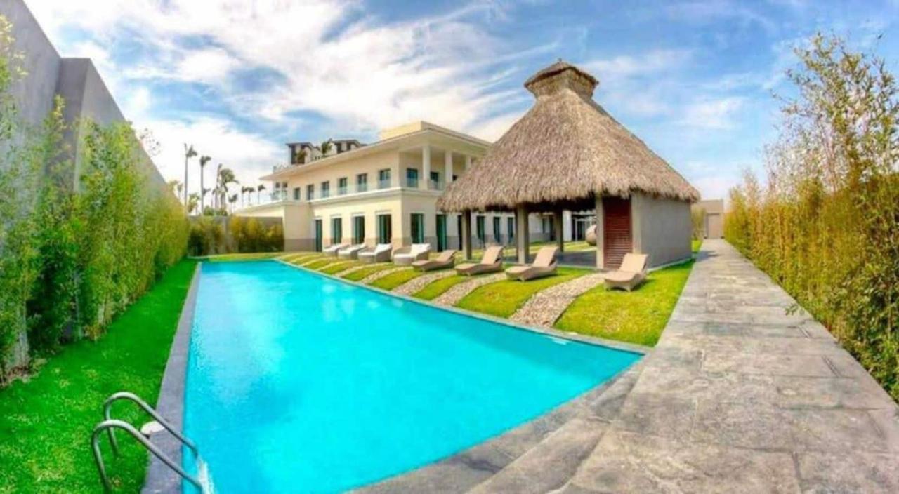 La Isla Residences Grand Cayman Apartamento *