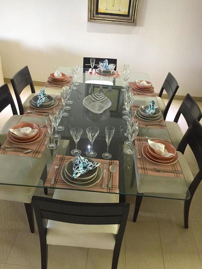 La Isla Residences Grand Cayman Apartamento