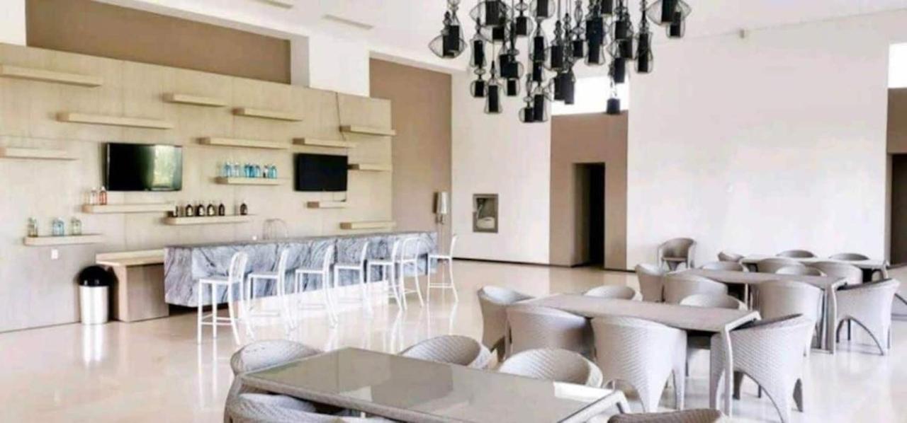 La Isla Residences Grand Cayman Apartamento Acapulco