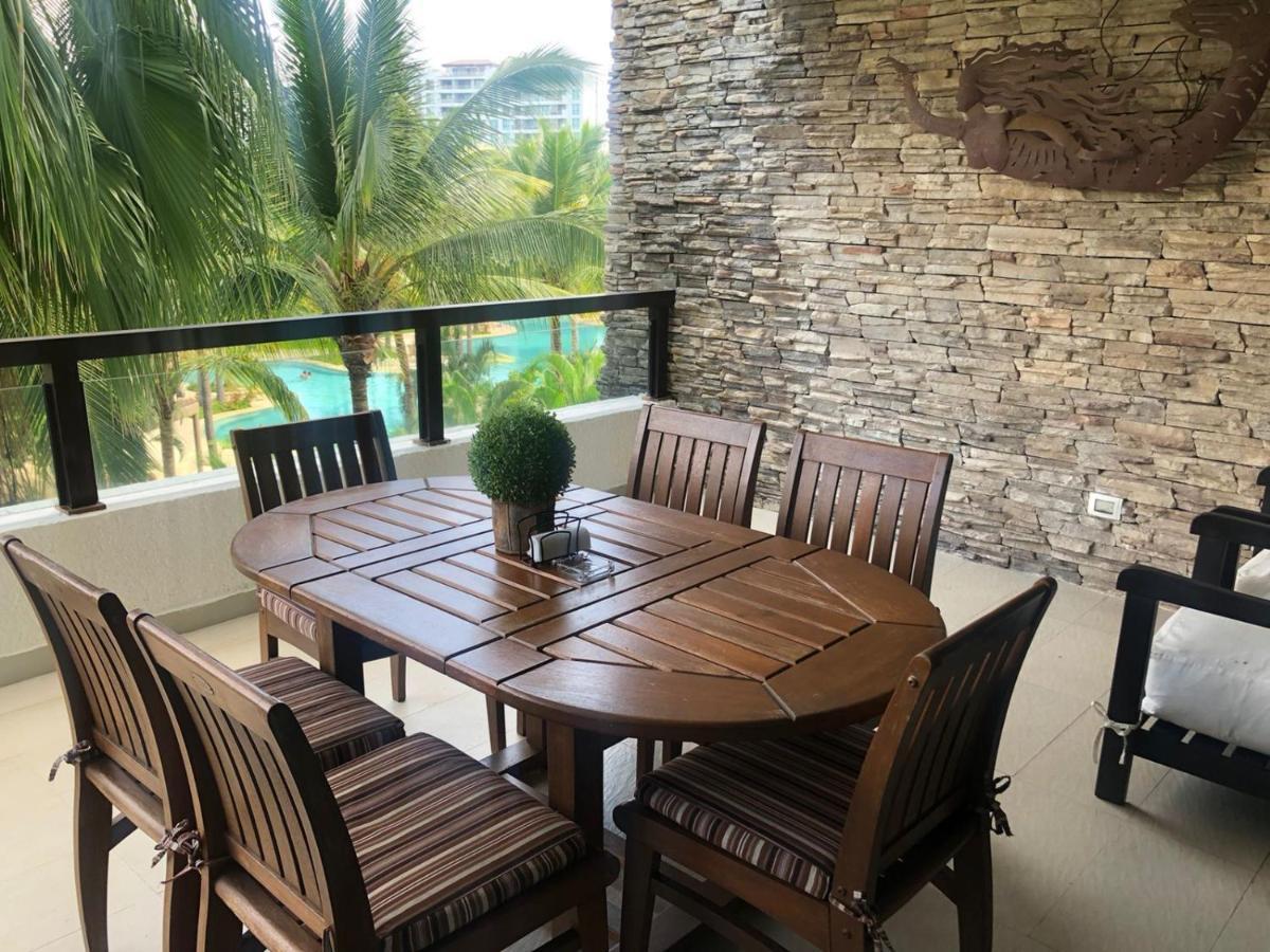 Apartamento La Isla Residences Grand Cayman