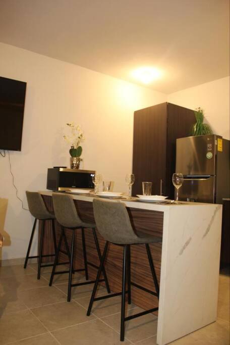 Hermoso Departamento Ubicado En Zona Diamante Apartment *