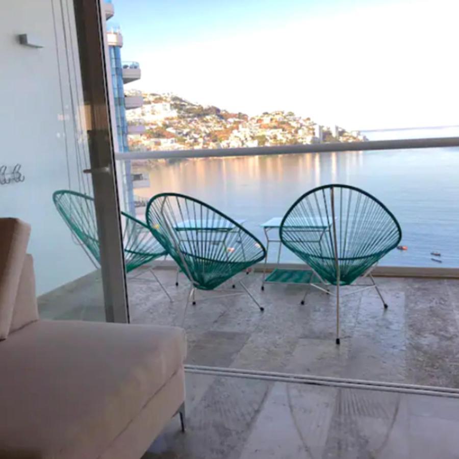 Apartamento Con Piscina Frente Al Mar En
