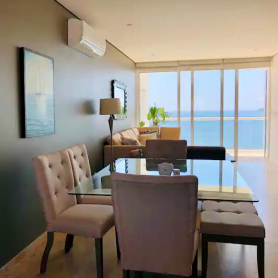 Con Piscina Frente Al Mar En Apartamento Acapulco