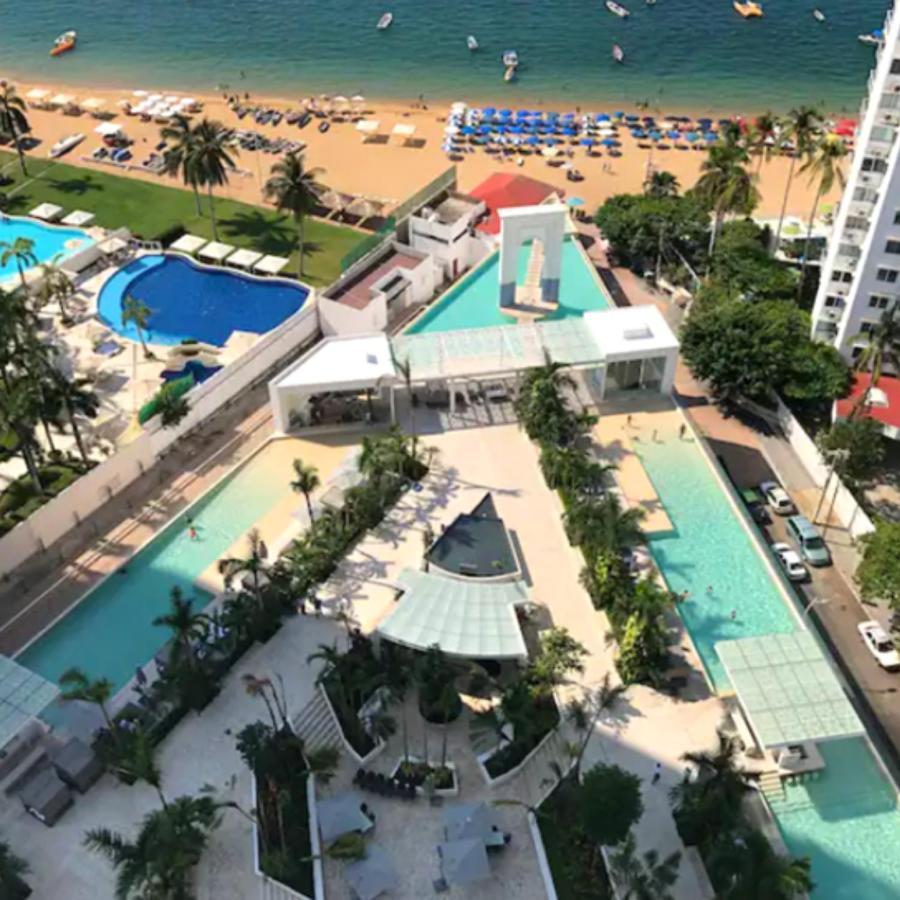 Con Piscina Frente Al Mar En Acapulco