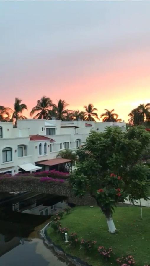 Mayan Vidanta Golf A 800 Mt De La Playa * Acapulco