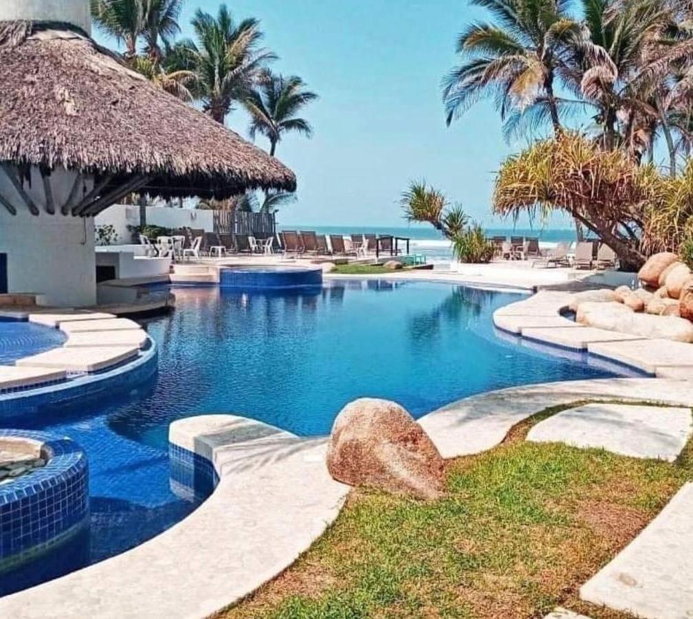 Estrena En Diamante Con Club De Playa Sin Costo Y Cancha De Tenis * Acapulco