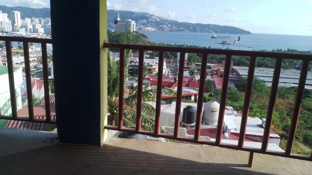 Pensión Bahía *