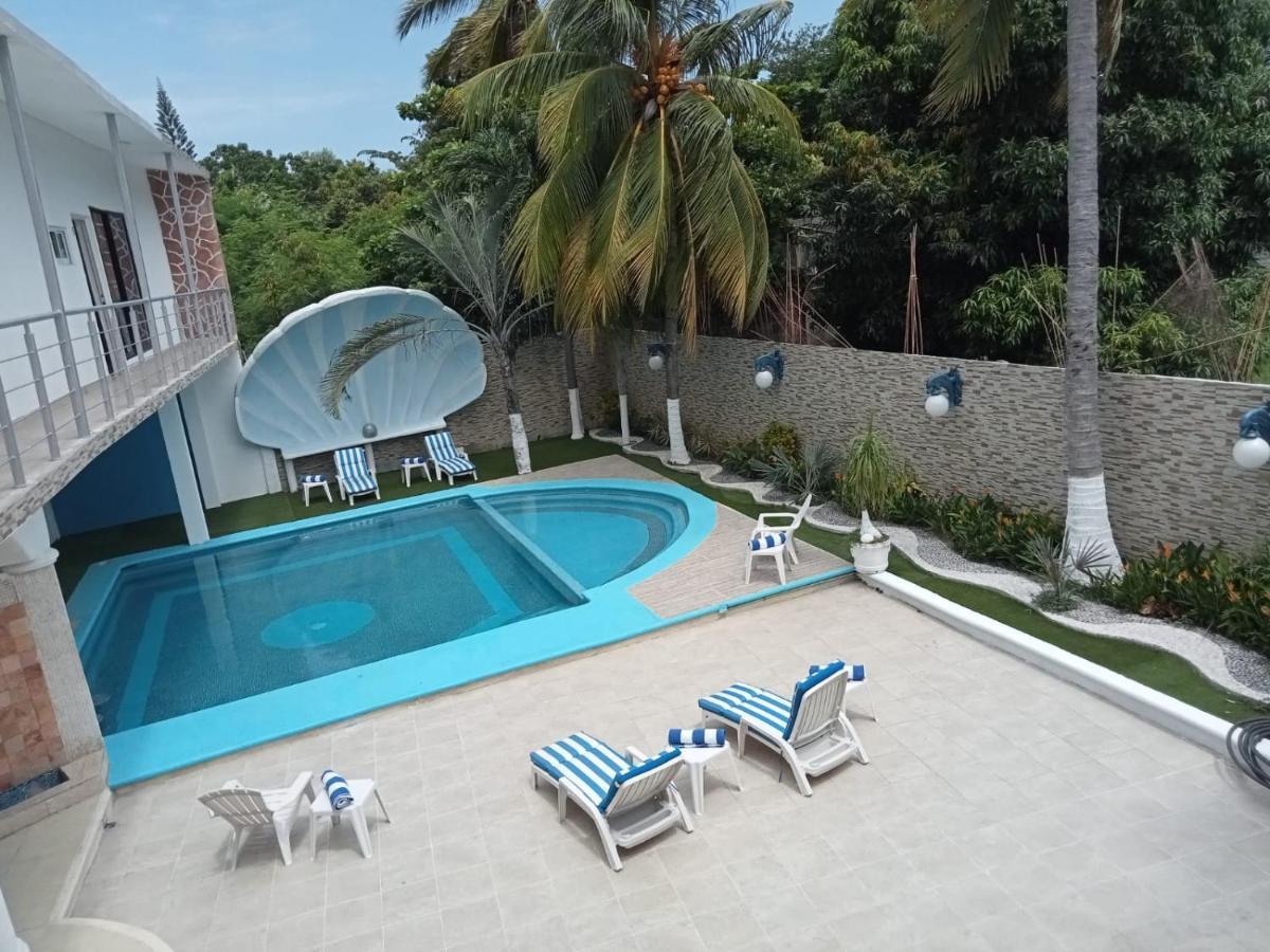 Villas Beluga Pensión *