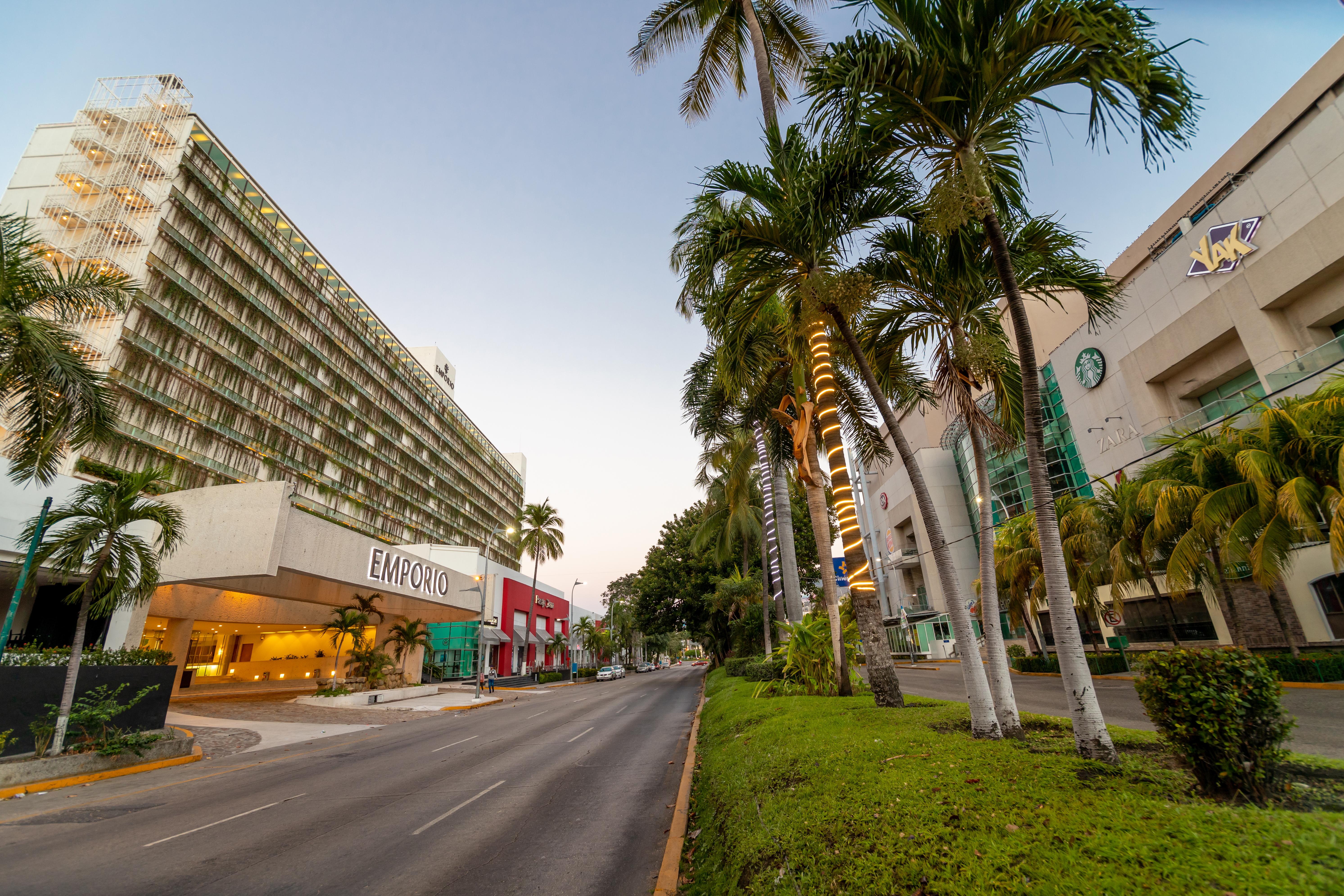 Emporio Hotel