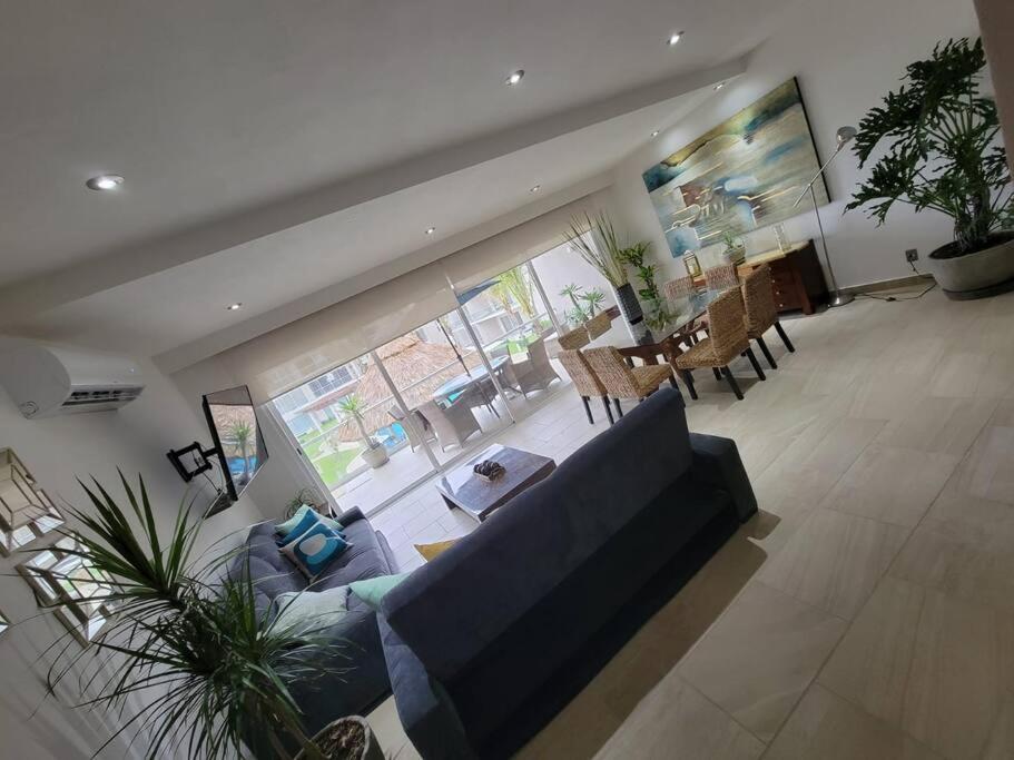 Depa Nvo Diamante Con Club De Playa Privado Apartamento