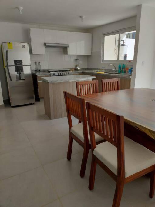 Hermosa Casa En Con Club De Playa. Сasa de vacaciones Acapulco