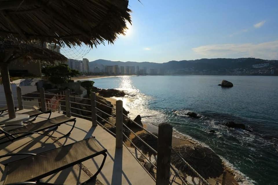 Con Playa Privada En Torres Gemelas Acapulco