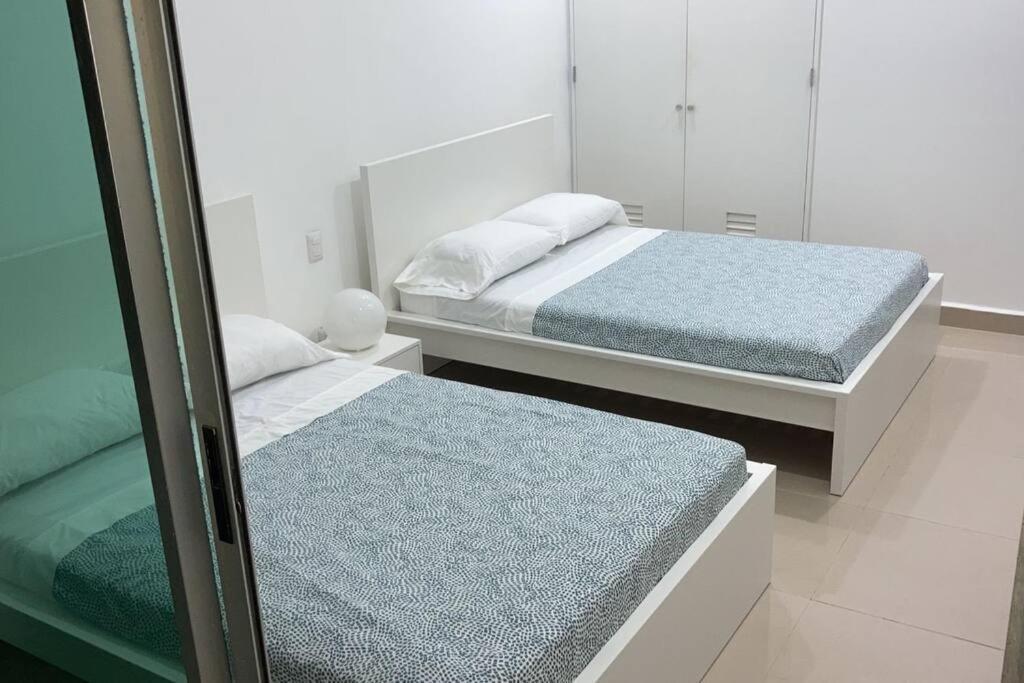 Apartamento Ph En Zona Diamante *