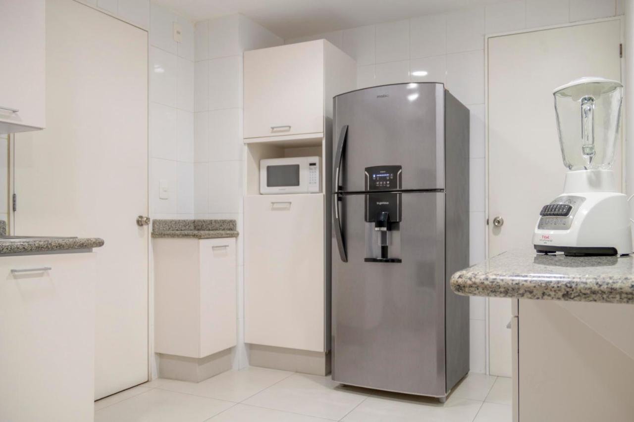 Apartamento Hostpal Acqualina Skylife