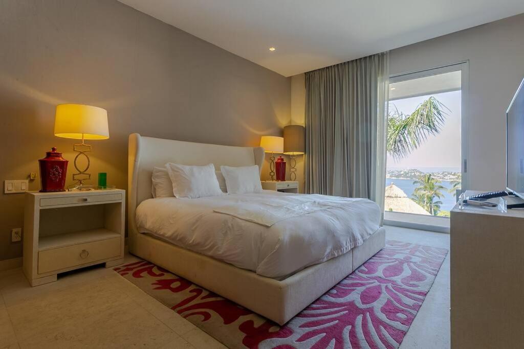 Villanas - The At Brisas Villa *