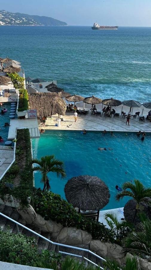 Torres Gemelas Vista Al Mar A Pie De Playa 4* Acapulco