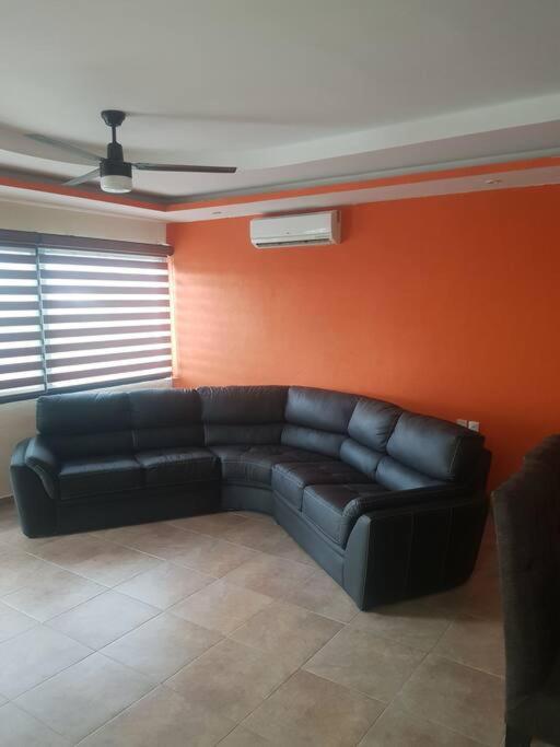 Apartment Departamento En Zona Dorada De