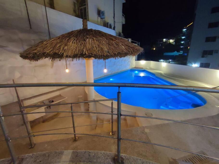 Casa Punta Bruja Condesa * Acapulco