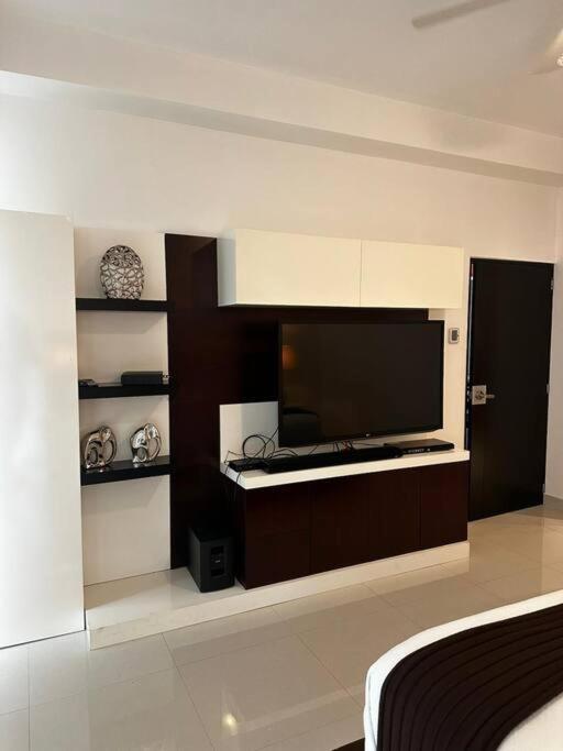 Labna Diamante Depto. 701 Apartamento